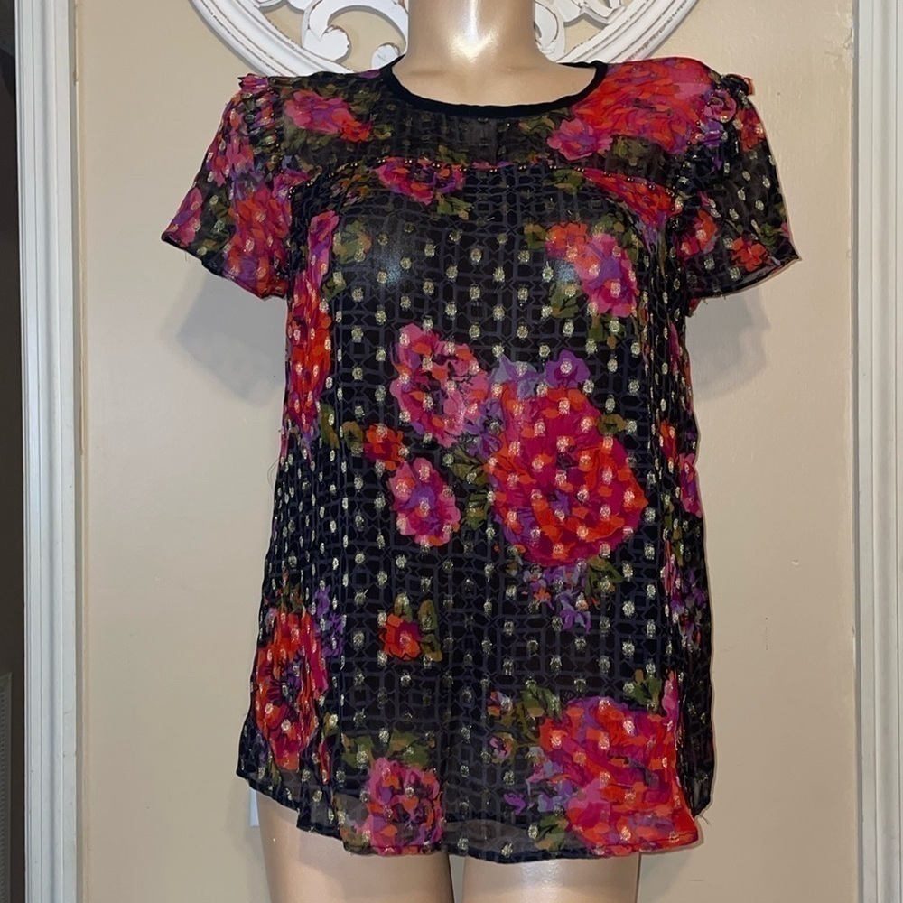 Anthropologie women’s blouse 8 medium shirt black red floral short sleeve sheer